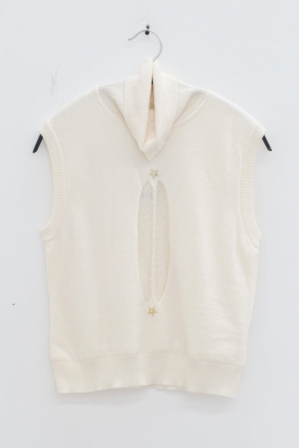 NAN KNITS 25 Autumn and Winter Hollow Cable Star Vest NAN-N25AWVE04WHI-BAI White